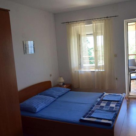 Apartments Krusvina لون الغرفة الصورة