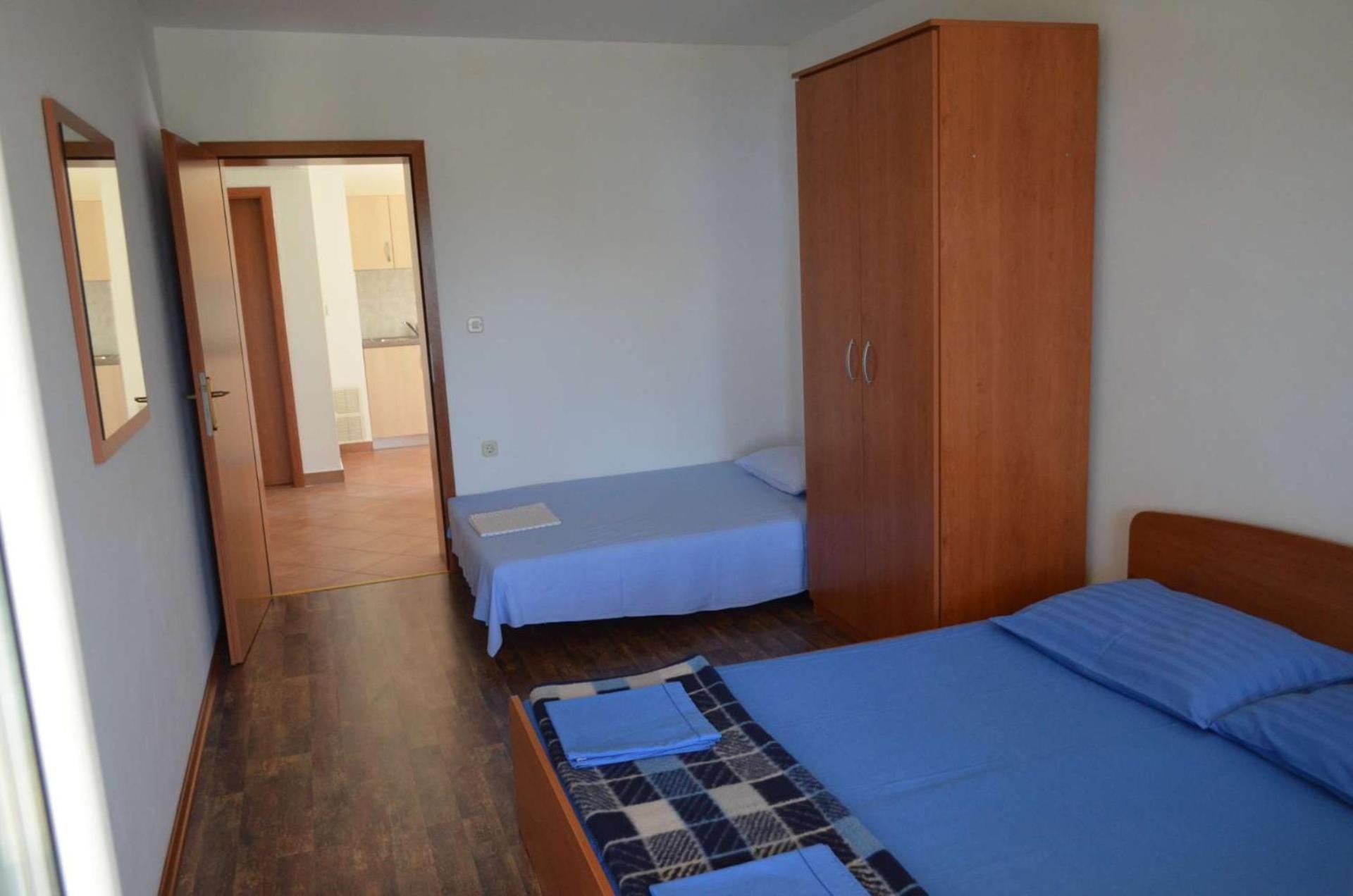 Apartments Krusvina لون الغرفة الصورة
