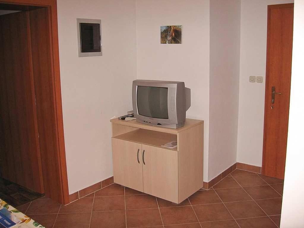 Apartments Krusvina لون الغرفة الصورة