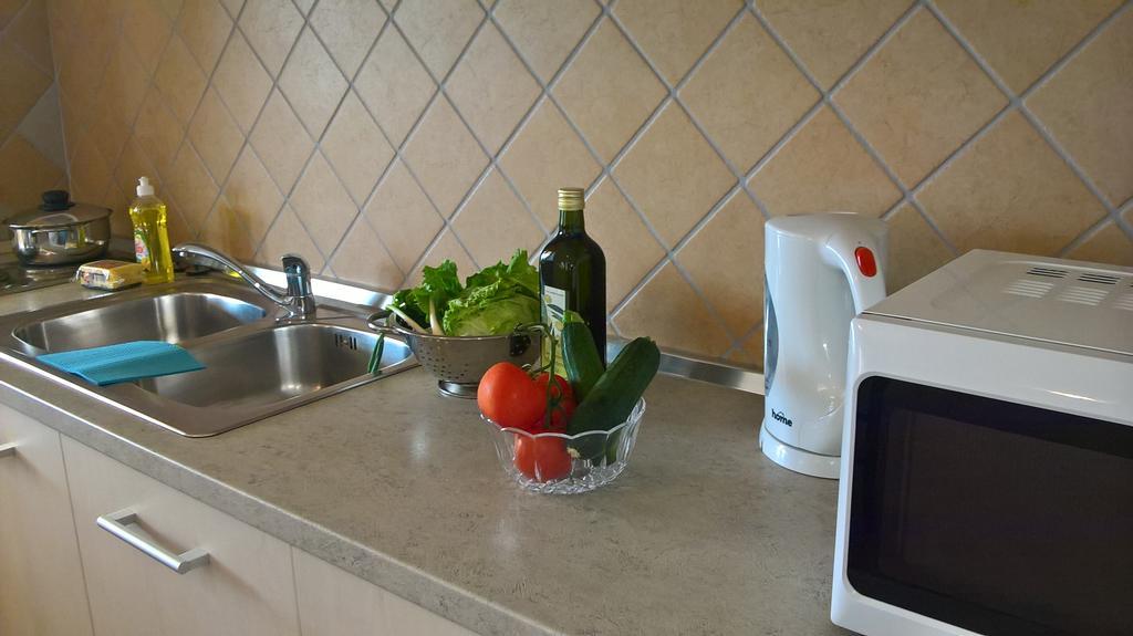 Apartments Krusvina لون المظهر الخارجي الصورة